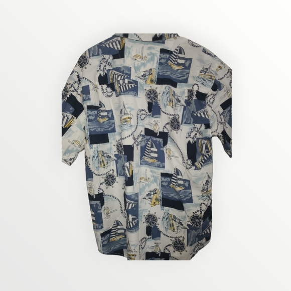 Roundtree & Yorke Nautical Themed Blue and White Shirt - Picture 2 of 4